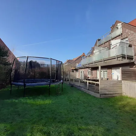 Winkelschiffchen I Mit Sauna * Йюст