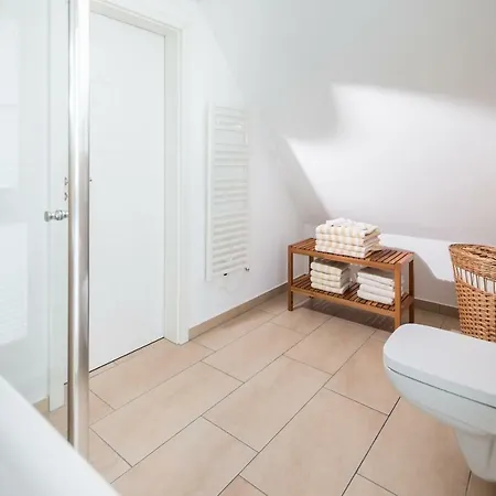 Winkelschiffchen I Mit Sauna